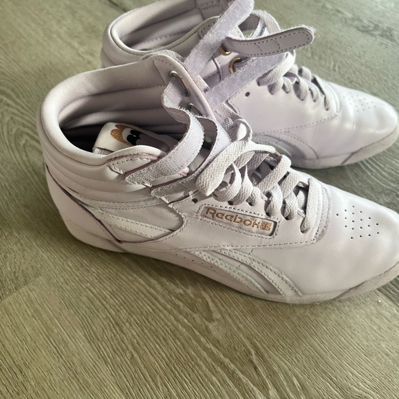 Cardi B Reebok Hi F/S shoes - Picture 4 of 5